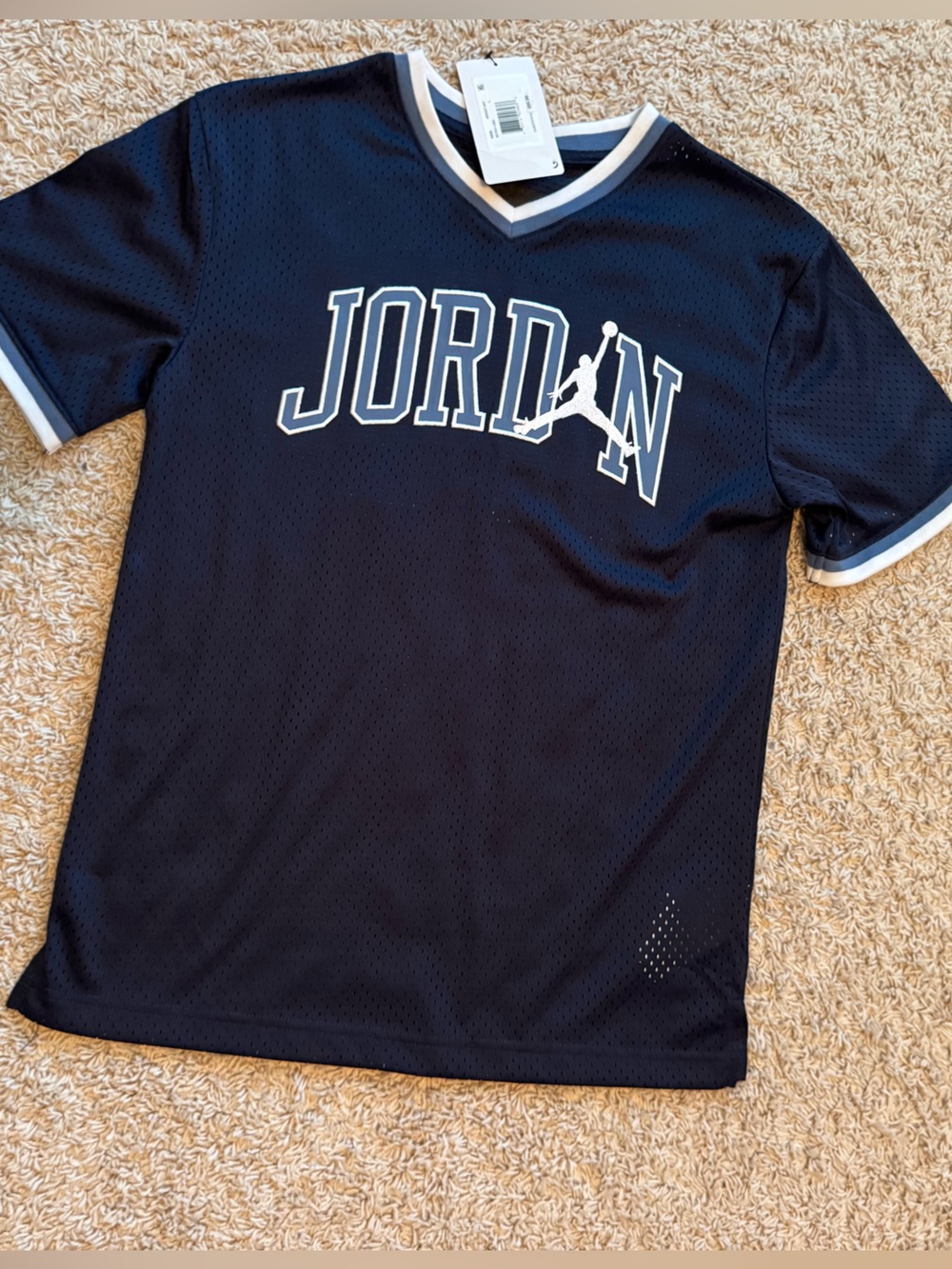 NWT Boys Jordan Midnight Navy blue Mesh Short Sleeve Jersey, size L